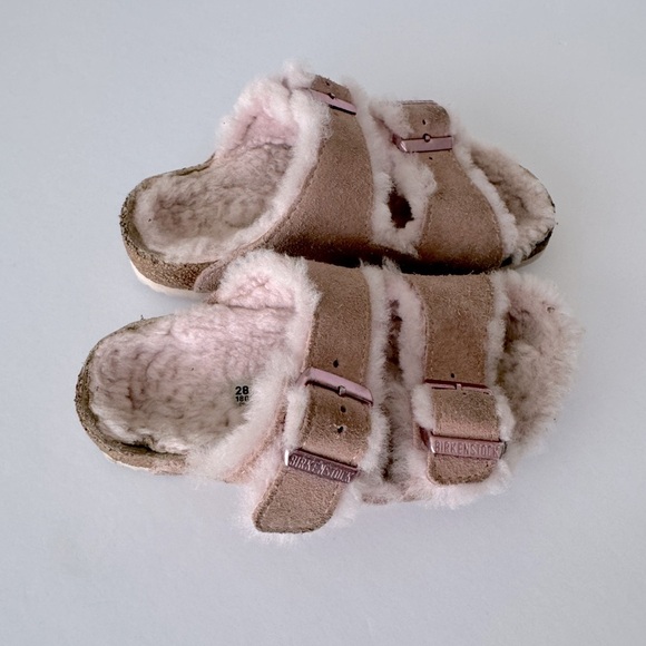 Birkenstock Other - Birkenstock Kids Arizona Shearling Sandal Size 11